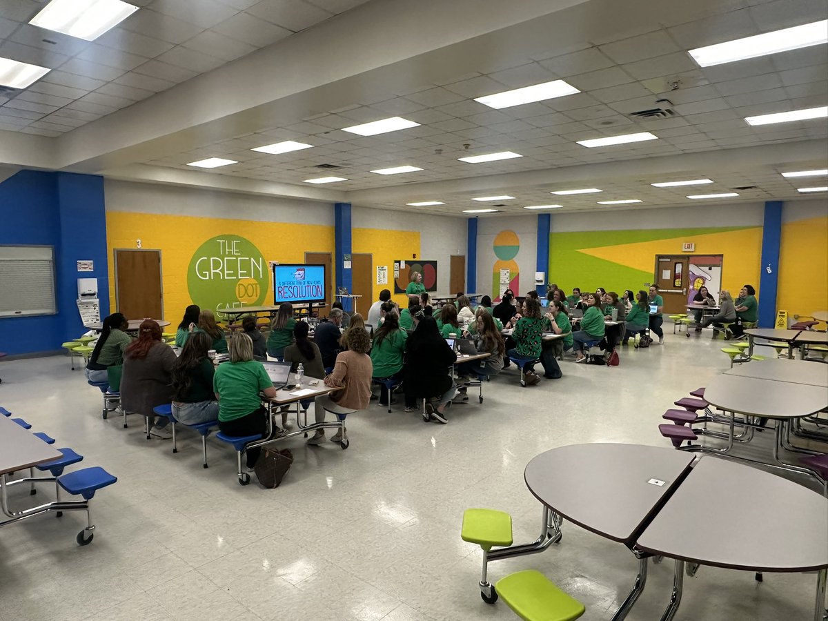 Cynthia Flores tweet media