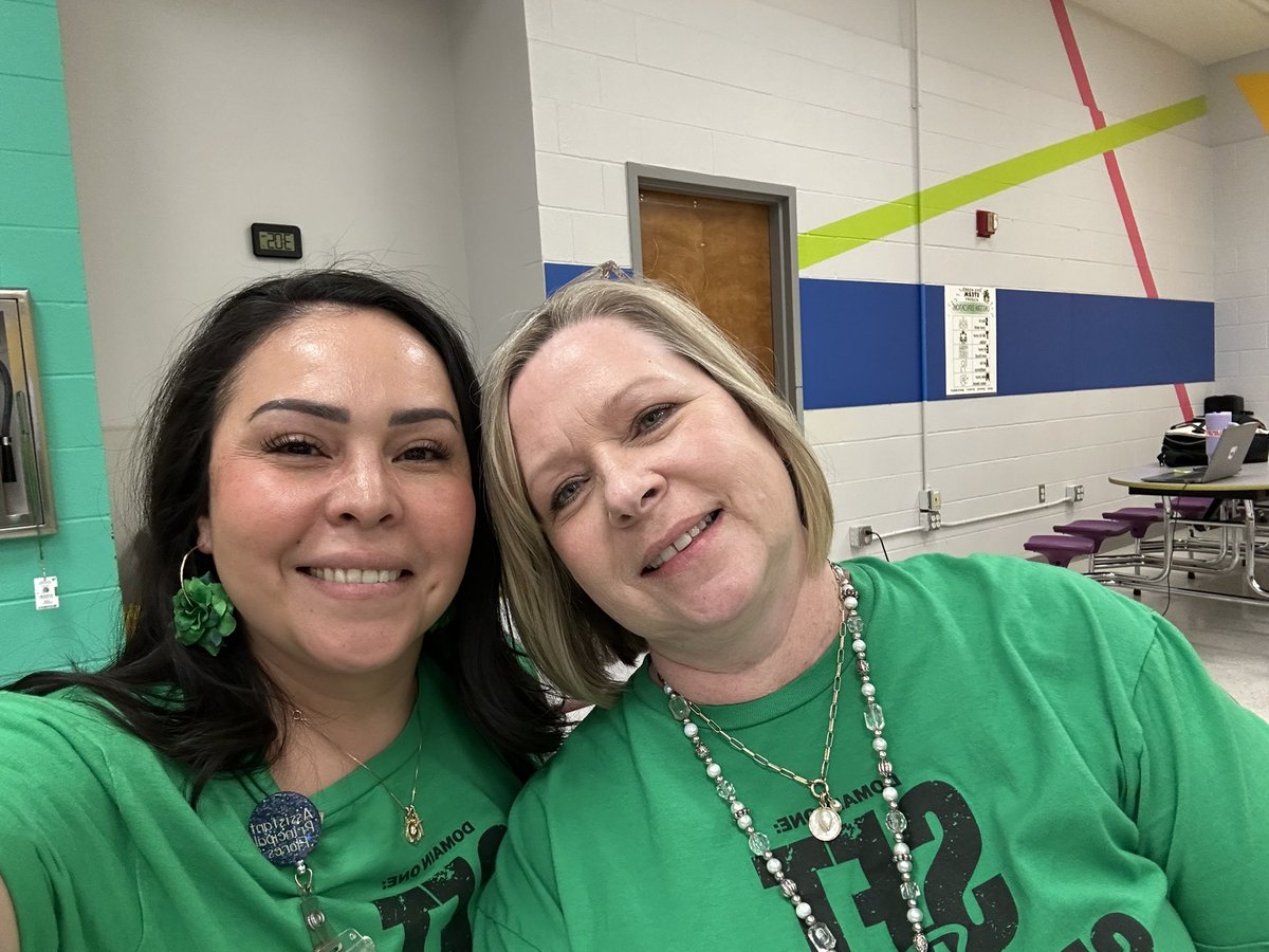 Cynthia Flores tweet media