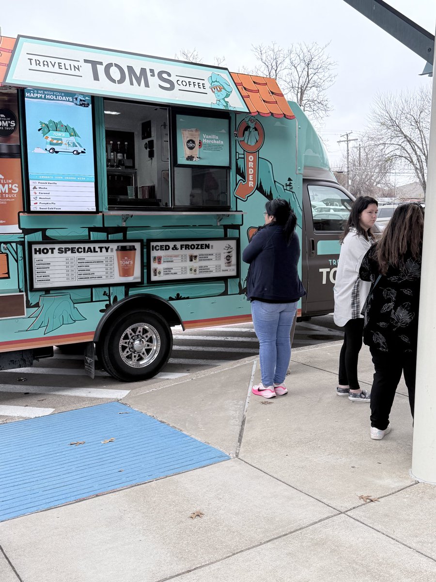 𝙵𝚊𝙻𝚎𝚜𝚜𝚑𝚊 𝙴𝚜𝚜𝚕𝚒𝚗𝚐𝚎𝚛 tweet media