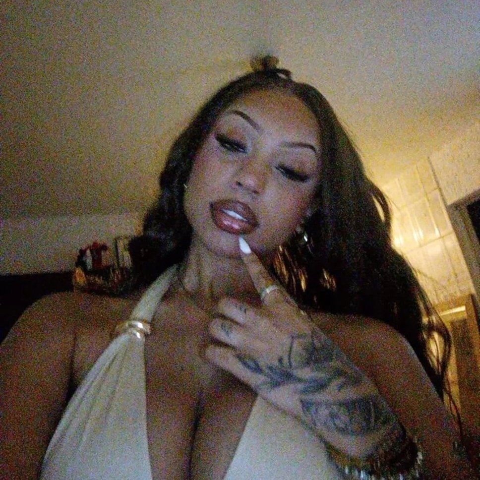 auttkp's tweet image. 🤎✨️