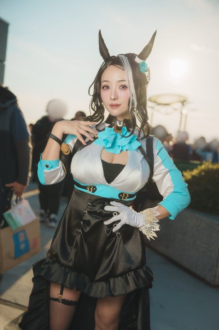 Twitterのコスプレ画像15