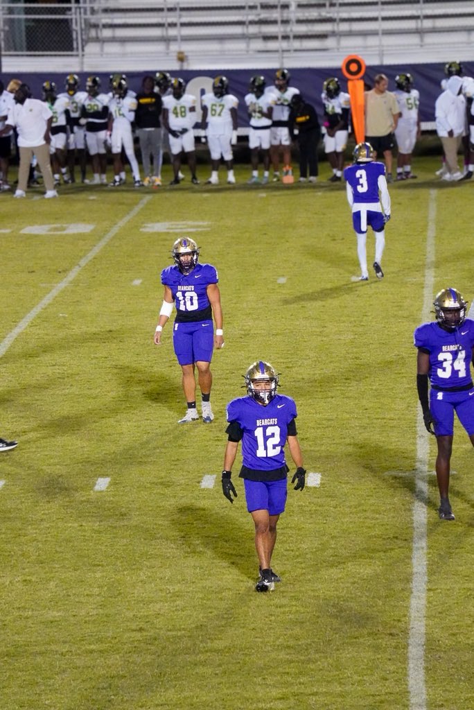 Damian_Price_'s tweet image. Blessed to say I will be attending the @GAvsFLShowcase thank you @OreyFerrell 
@RecruitGeorgia 
@bryce_worthy 
@Coach_BTurner 
@RossJynx