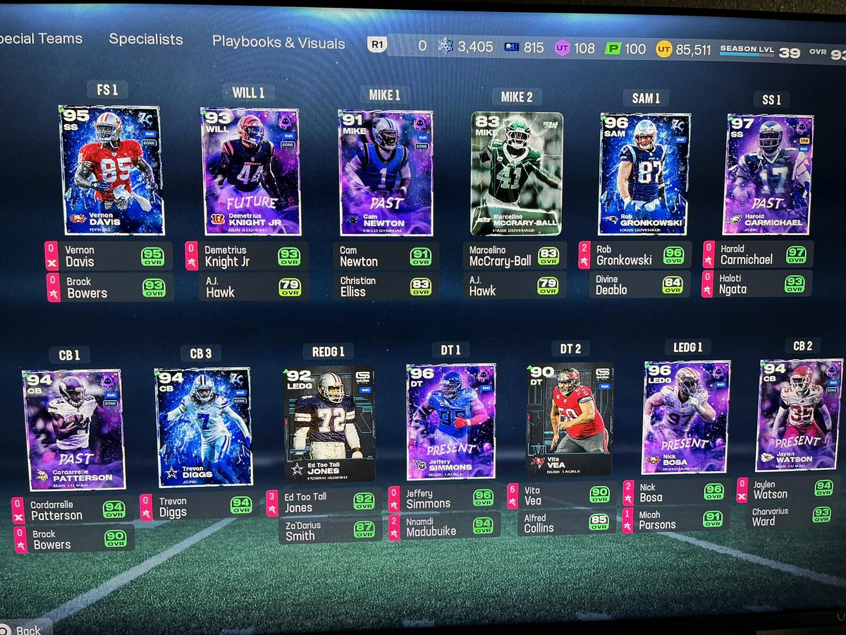 Tooeazy_49's tweet photo. Makerights was a W … squad looking solid so far for only getting into Madden a month ago #maden26 #mut https://t.co/6jt4MndsNt