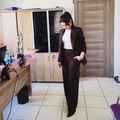 ummuozs's tweet photo. #YeniProfilResmi https://t.co/oUzXl7w4HN