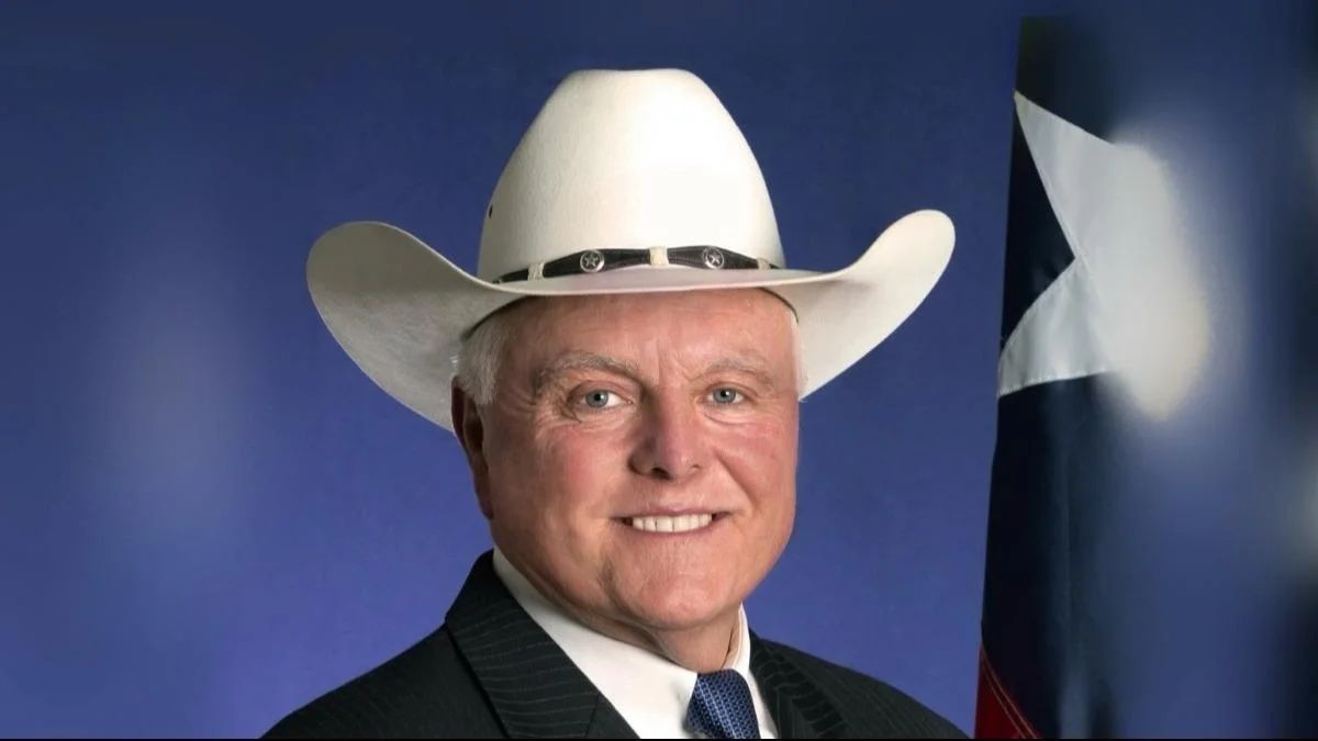 LSStandard's tweet image. Texas Agriculture Commissioner @MillerForTexas and the @TexasDeptofAg have issued a warning to residents about ongoing deliveries of unsolicited seed packages arriving at homes across the state. buff.ly/1rcGihk