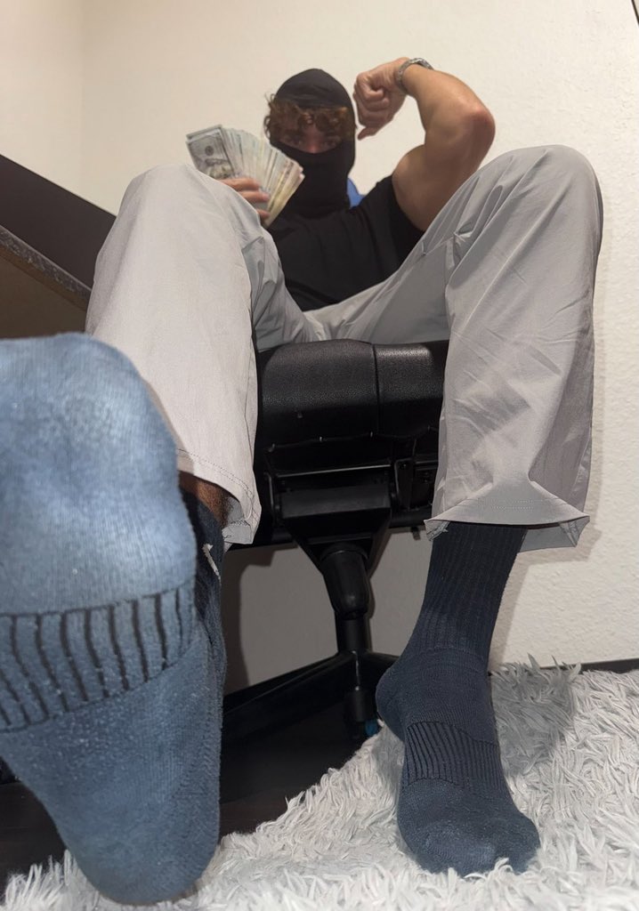 diamond__here's tweet image. @AlphaMassaMikey is the definition of true power! Get that cash sent to your true god and realize how real hierarchy works! Step up and serve now! 🤑💰😈

    👑🦁 @AlphaMassaMikey 🦁👑
   👑🦁 @AlphaMassaMikey 🦁👑
     👑🦁 @AlphaMassaMikey 🦁👑