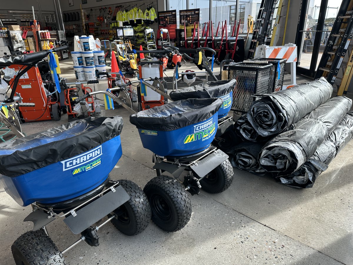 McCann_Online's tweet image. Winter won’t slow us down! ❄️ McCann has cold-weather workwear and supplies you need to stay productive and ready for anything. Gear up for the season! #StayProductive #ContractorGear #WinterSupplies #ConstructionLife #McCannIndustries