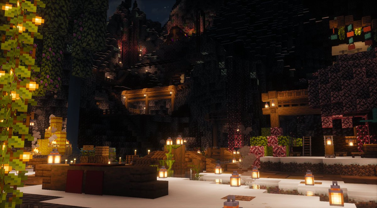 ProgenyMC's tweet image. All built by our wonderful players. 

What will be made next in our world? 

#progeny #minecraft