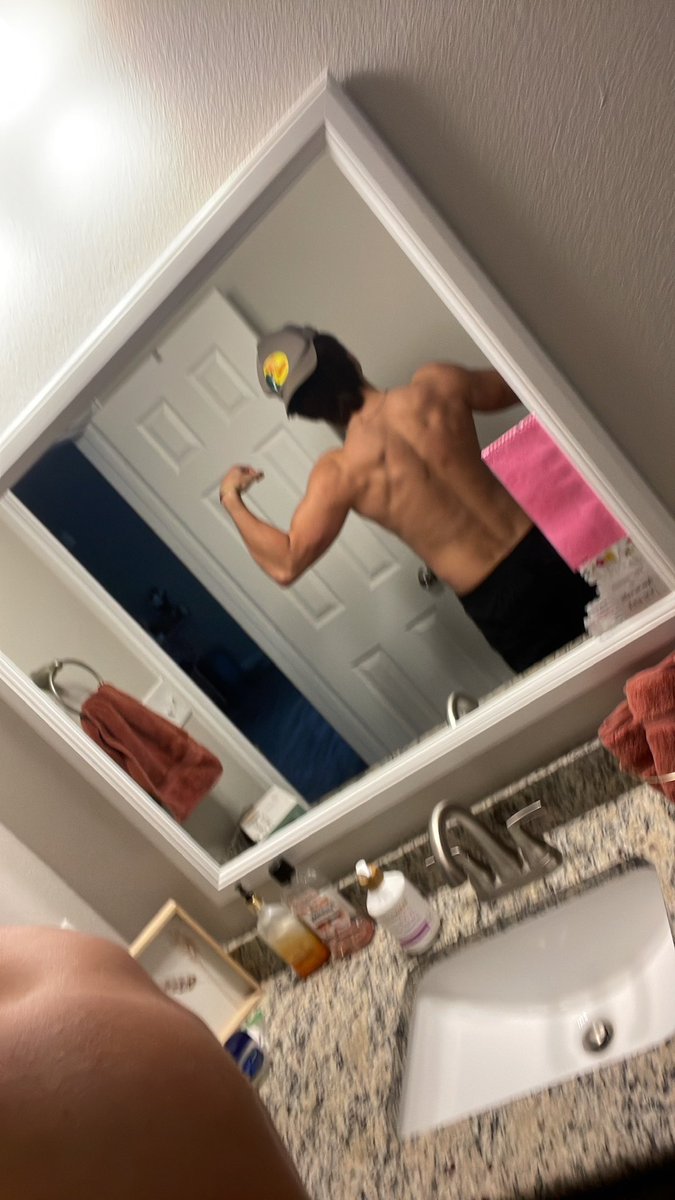 Master Zayne tweet media