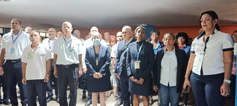 La <a href="/LaCACSA/">CACSA | Corporación de la Aviación Cubana S.A.</a> realizó matutino de repudio contra las acciones del gobierno de los EEUU, donde perdieron la vida en cumplimiento del deber combatientes de las FAR y el MININT.
@Mitrans