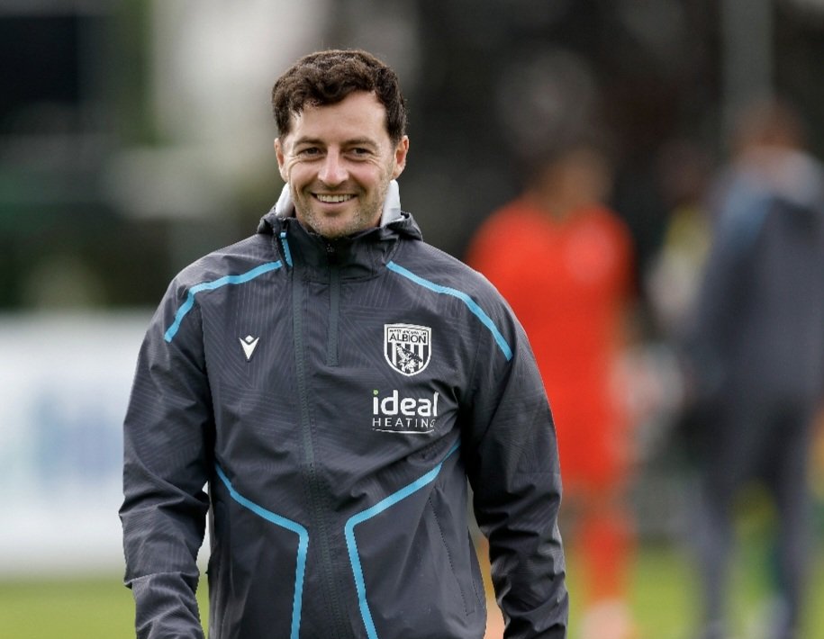 Fabriziostinko's tweet photo. Ryan mason is the biggest bellend in the world 

#WBA #masonout https://t.co/Sf6rBLWy8P