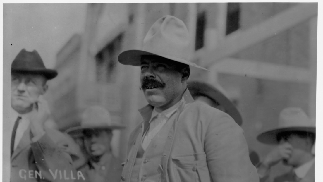ActualidadRT's tweet photo. ⚡️🇲🇽 PANCHO VILLA, HÉROE DE LA LUCHA SOCIAL E ÍCONO DE LA REVOLUCIÓN MEXICANA

Hasta ahora el único líder que encabezó una invasión a territorio estadounidense.

https://t.co/H2MfSRhceo https://t.co/hLnv94ZB5P