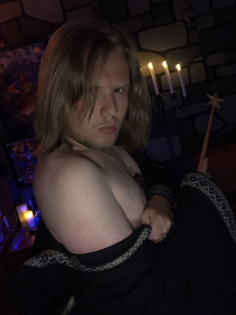 gregthesorcerer's tweet image. Using charisma as your spell casting modifier instead of intelligence