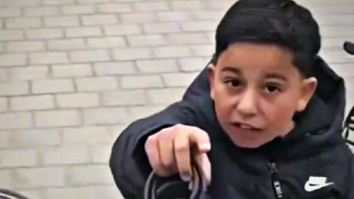 JanWBakkerNL's tweet image. We zien dagelijks de ellende van de massa-immigratie uit islamitische landen: moord, bedreigingen en criminaliteit. Waarom zien wij (VVD, PVV, JA21, SGP, FVD) dit wél, maar GL-PvdA-stemmers niet. Getuige de scheldpartijen van links onder m'n Tweets.