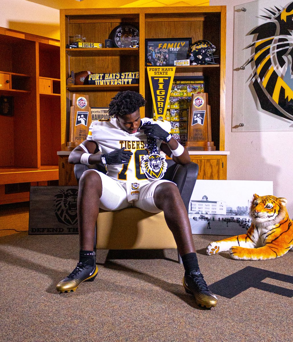 Ethan Earwin tweet media