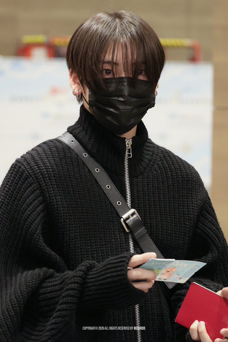 260105-260106 JOHN LAWRENCE SULLIVAN RIBBED MASSIVE ROUNDED SLEEVE