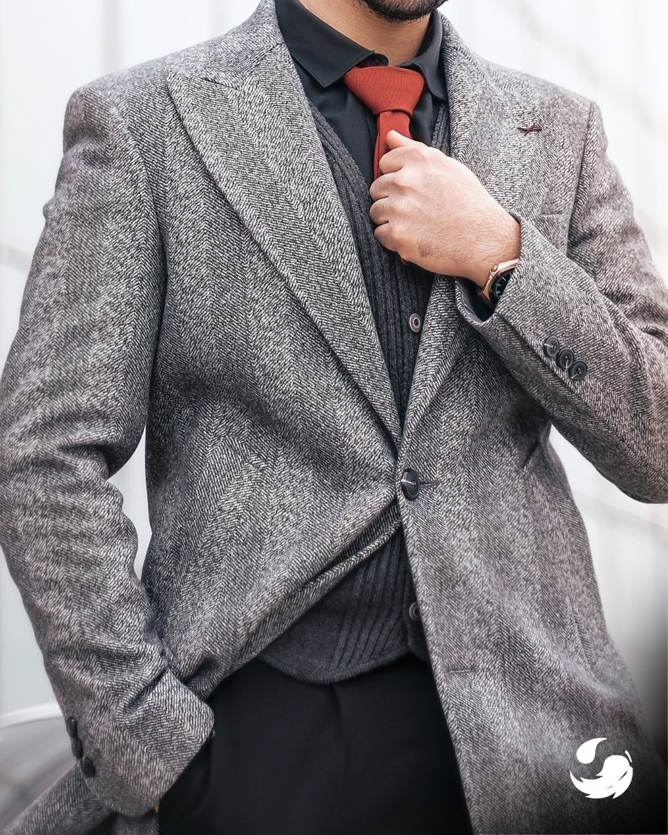 Sustainability suits you 👔🌱 Try our eco-friendly dry cleaning process!

#GreenEarthCleaning #Sustainability #DryCleaning