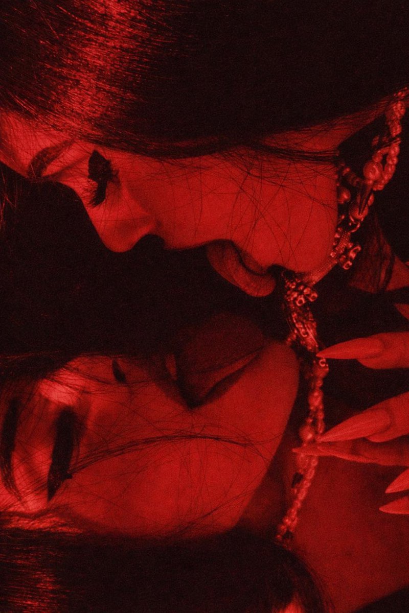 House0fSyn's tweet image. 