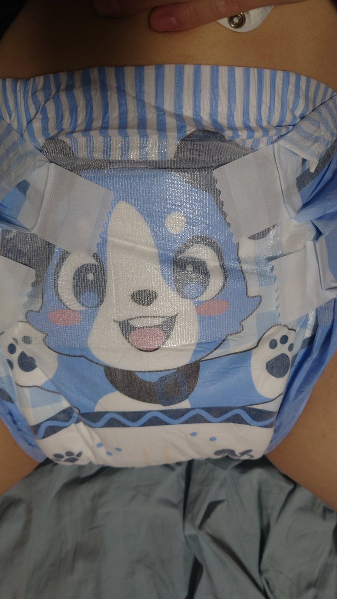 omuaka_'s tweet photo. 初めてこれを買った https://t.co/7aPDHDyupY