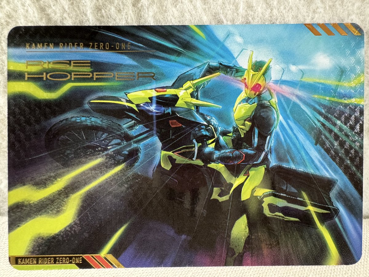 kotetsutoysjp's tweet image. Honestly, Kamen Rider is at his coolest when he’s with a bike