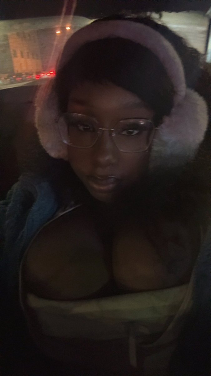 Goddess Lay tweet media