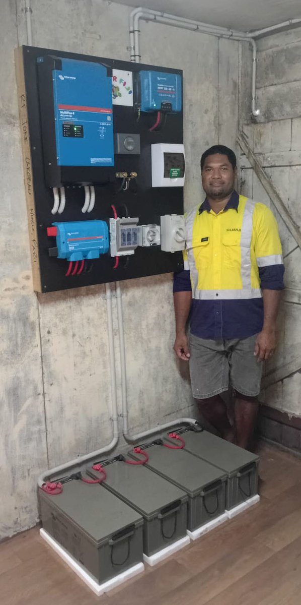 SolarFiji's tweet photo. 🎉 Happy New Year from all of us at Solar Fiji! 🌞
We’re proud to continue delivering reliable off-grid solar solutions across Fiji.

https://t.co/wVl0TmlCM9 https://t.co/mGY9ExfhAe