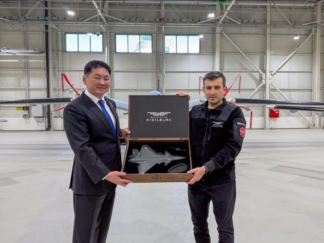 Дрон угсрах нэрийдлээр улсын төсвөөс олон зуун сая $ татаас авах ээлжит луйвар. Тэгээд ч орос хятадын газар агаарын хилээр нэг ч зэвсэг 3дагч оронруу гаргах/оруулах боломжгүй