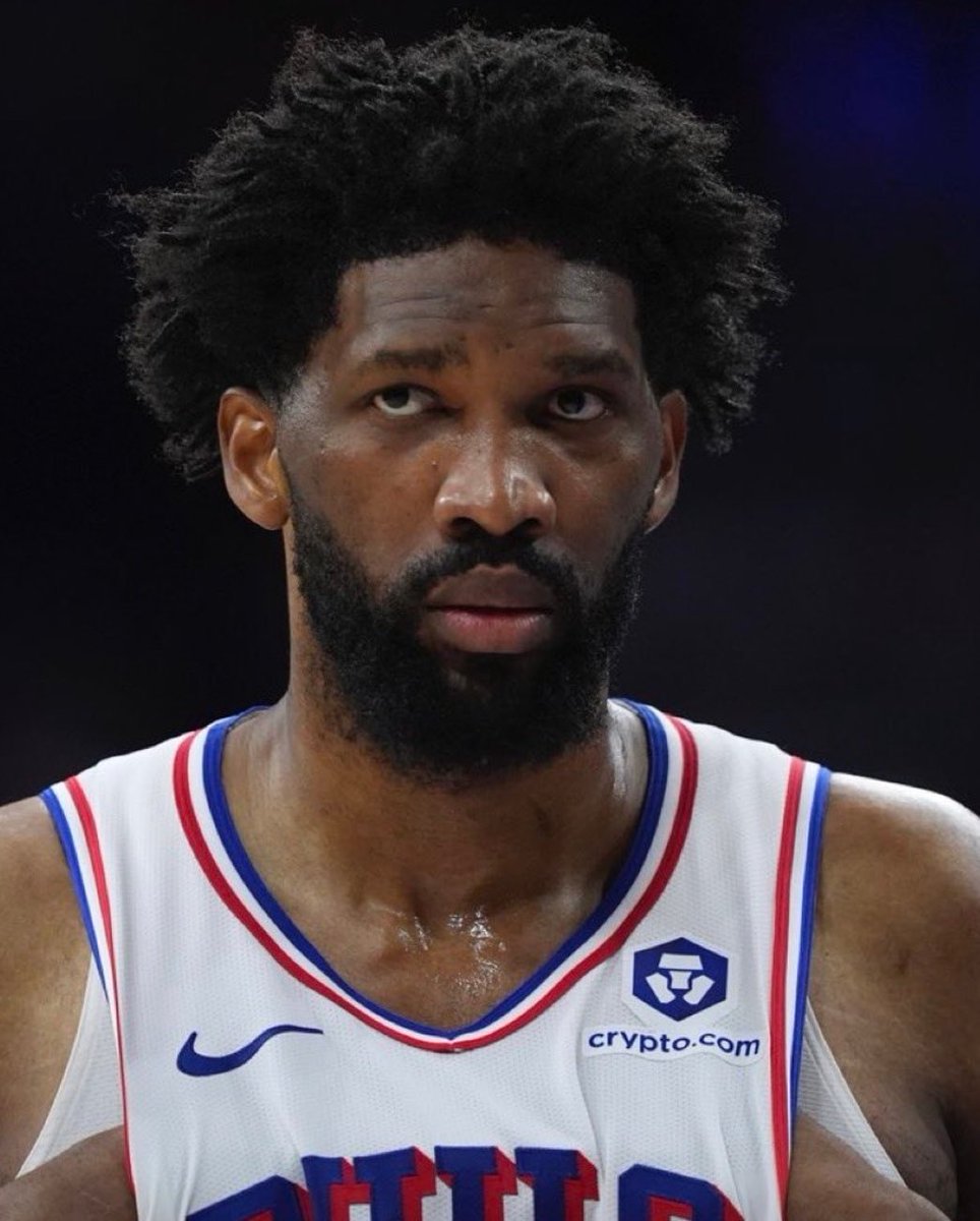 TheHoopCentral's tweet image. Joel Embiid tonight:

32 Points
10 Rebounds 
2 Assists 
13/22 FGM
40 Minutes