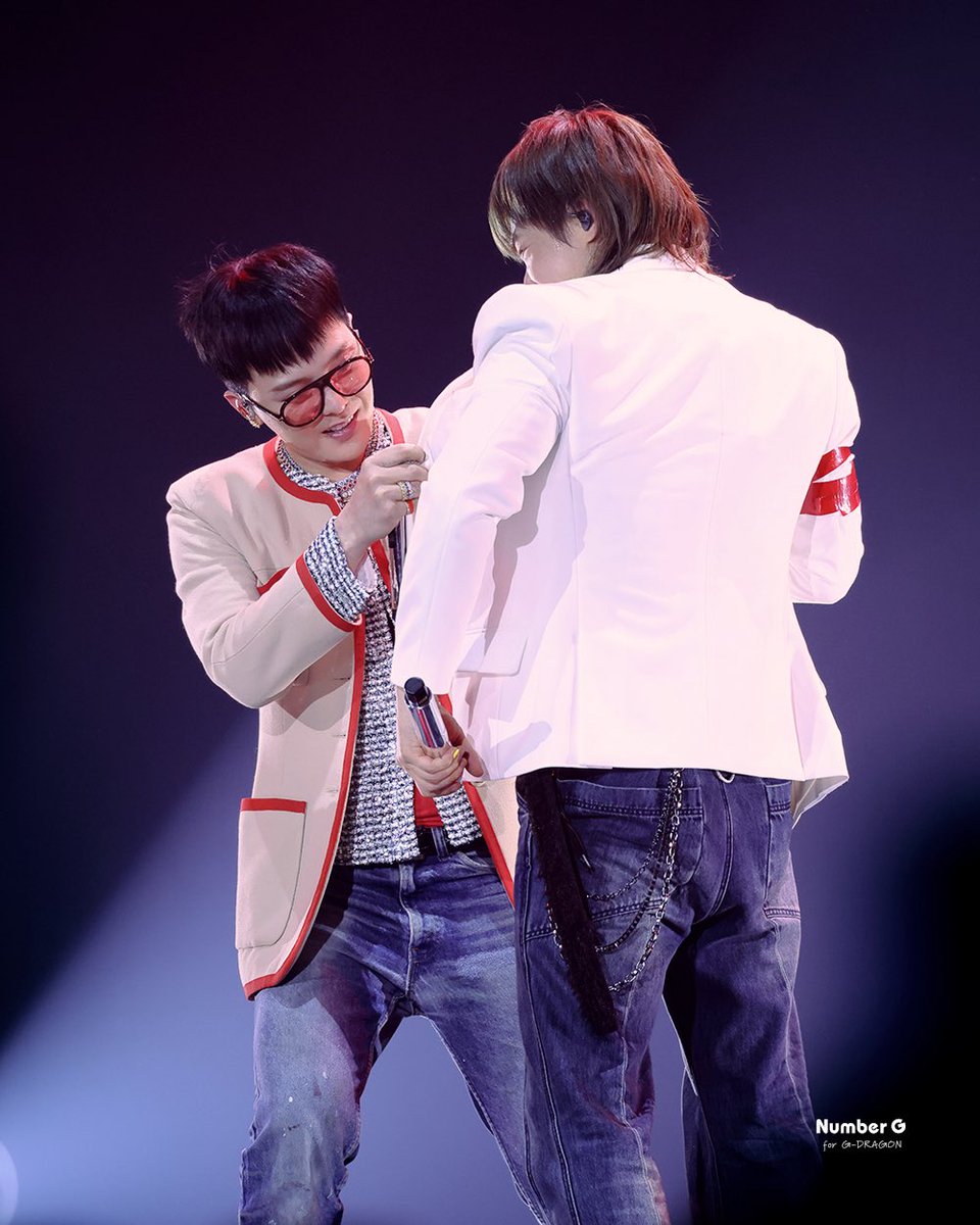 Number_GGG's tweet image. G-DAERAGON-HEARTBREAKER
(FEAT. GING) 💔❤️‍🩹

260104 대성 앵콜 콘서트
D's WAVE ENCORE in SEOUL

#GDRAGON #GING #DAESUNG #GDAERAGON  #NumberG