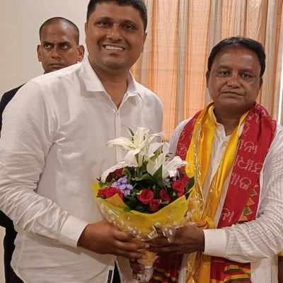ଜନ୍ମଦିନର ଶୁଭ ଅବସରରେ ଓଡ଼ିଶାର ଲୋକପ୍ରିୟ ମୁଖ୍ୟମନ୍ତ୍ରୀ ଶ୍ରୀ ମୋହନ ଚରଣ ମାଝୀଙ୍କୁ ହାର୍ଦ୍ଦିକ ଅଭିନନ୍ଦନ। 
ମହାପ୍ରଭୁଙ୍କ ଅନୁଗ୍ରହରେ ଆପଣଙ୍କ ଜୀବନ ସଦା ଆଲୋକିତ, ସୁସ୍ଥ ଓ ସମୃଦ୍ଧିମୟ ହେଉ। ଆପଣଙ୍କ ଦୃଷ୍ଟିକୋଣ ଓ ପରିଚାଳନାରେ ଓଡ଼ିଶା ନୂତନ ସ୍ୱପ୍ନ ସାକାର କରୁ, ଏତିକି ପ୍ରାର୍ଥନା। <a href="/CMO_Odisha/">CMO Odisha</a> <a href="/MohanMOdisha/">Mohan Charan Majhi</a>