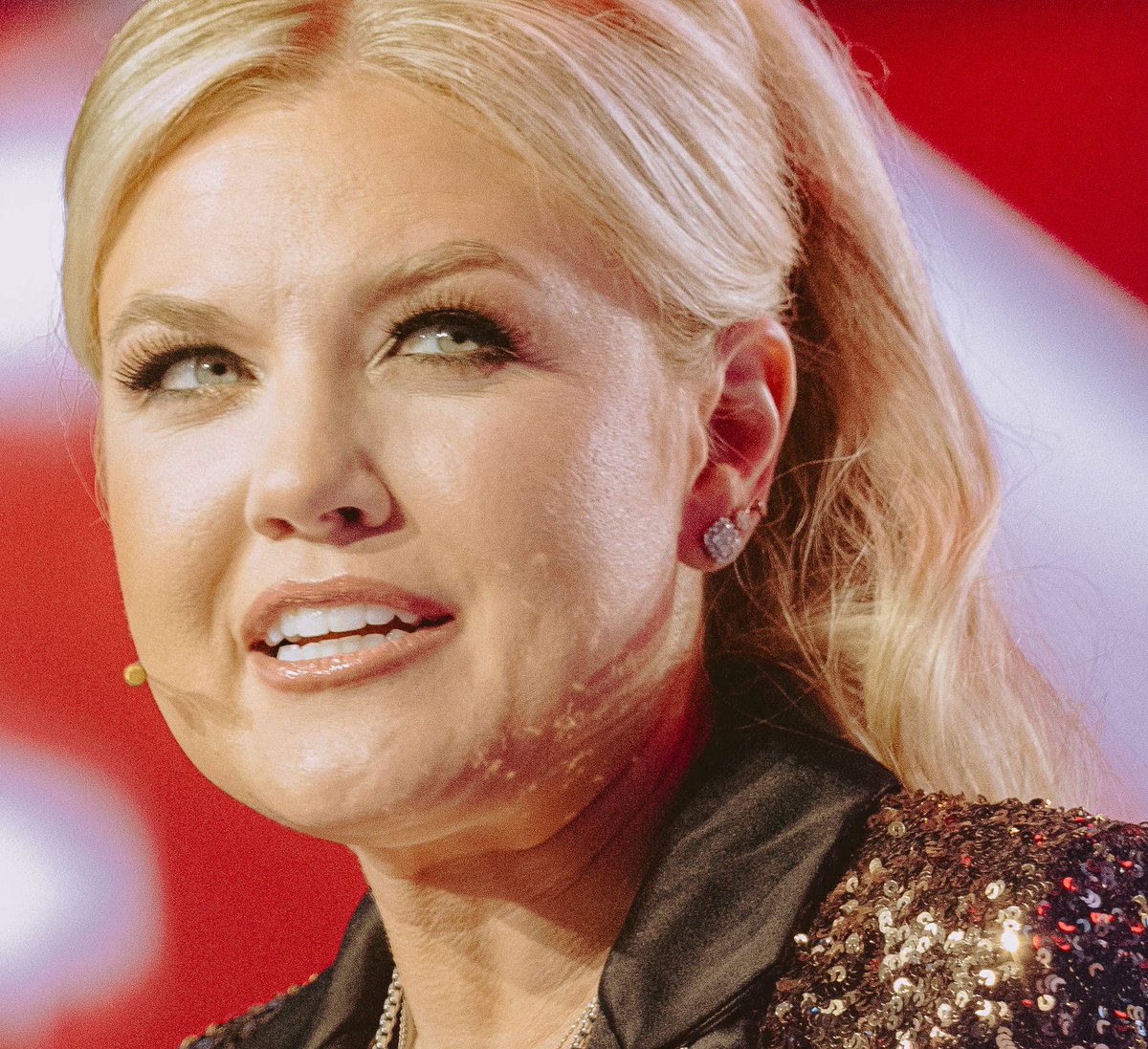 PresidentToguro's tweet image. He looks like JD Vance and Erika Kirk’s son who traveled back in time to stop the end of the world from happening