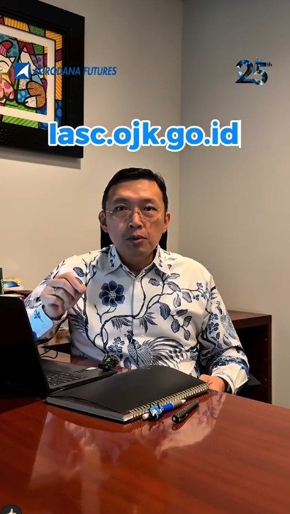 Buat kalian² yang jadi Korban Penipuan.

Kalian sekarang bisa melaporkan langsung ke; iasc.ojk.go.id

Agar rekening Penipu bisa diblokir oleh OJK. Dan ada potensi uang kalian dapat kembali.

Lebih cepat tahu, lebih cepat untuk selamat.

Bersama kita memberantas Penipu.