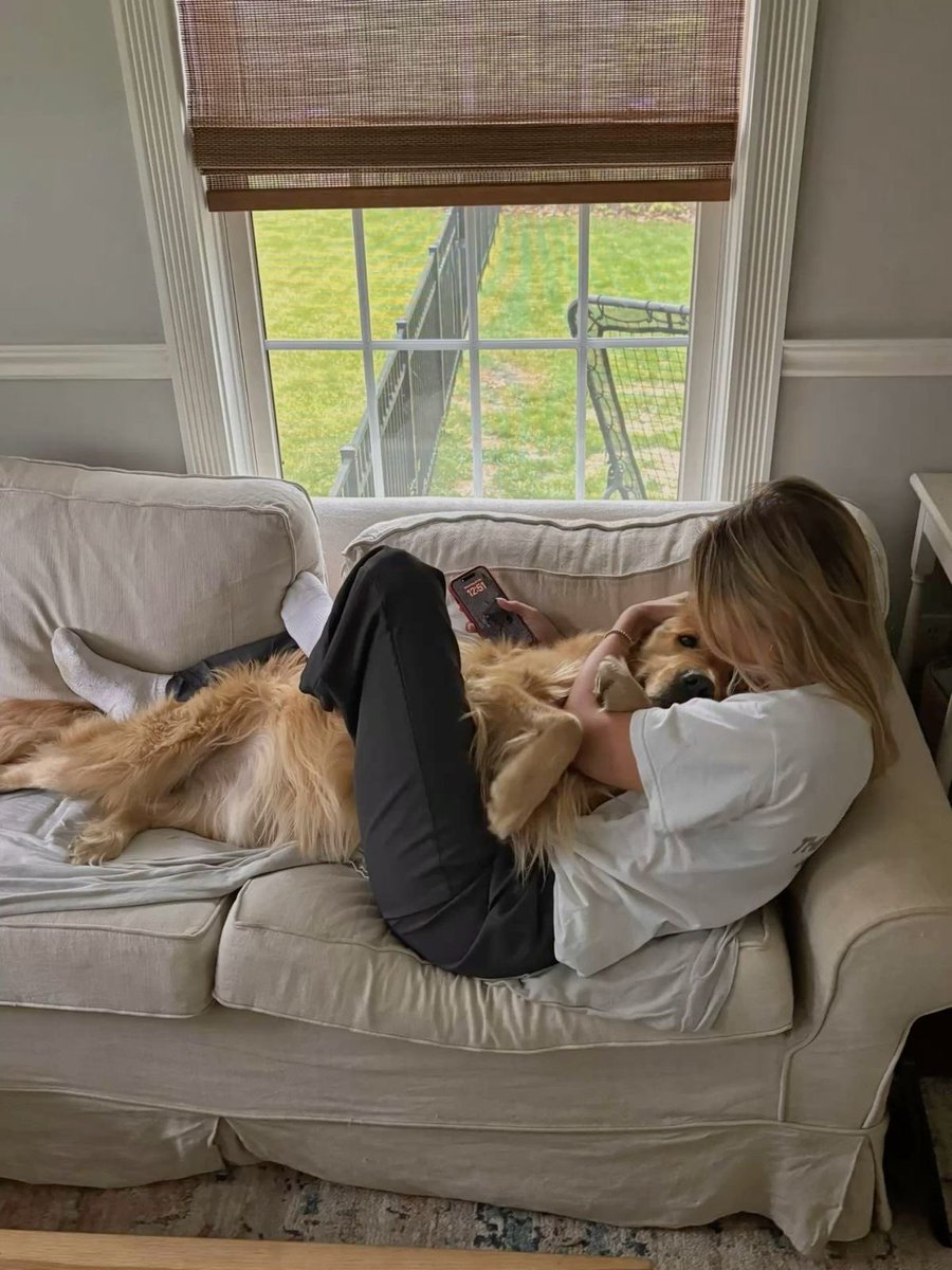 ᅟᅟᅟᅟ
                               
                    Siempre serás mi mejor amiga
                                  -ˋˏ ༻࣪ ִֶָ☾.༺ ˎˊ-
ᅟᅟᅟᅟ
ᅟᅟᅟᅟ