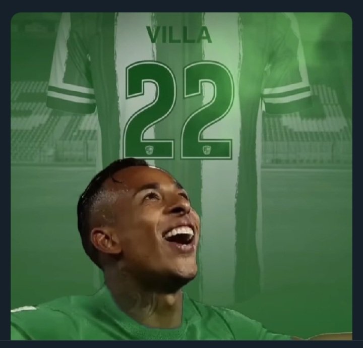Villa jugaba los domingos y los martes iba a los juicios con un buzo de un bulldog francés. Despues se entrenó en el Lanzarote de la 3ªRFEF de España y FIRMÓ un contrato con el FC Beroe de Bulgaria siendo aún jugador de Boca. Lo mejor que hizo el club fue sacarse a este