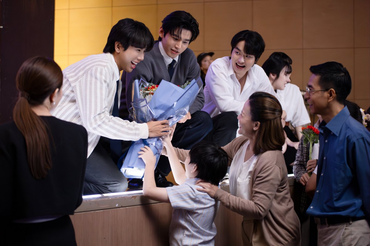 STAR SOCIETY tweet media