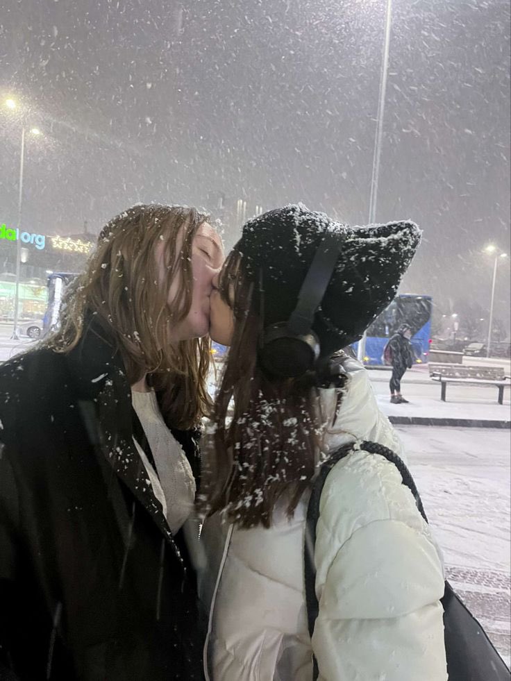 kiss_xoxokiss's tweet image. 