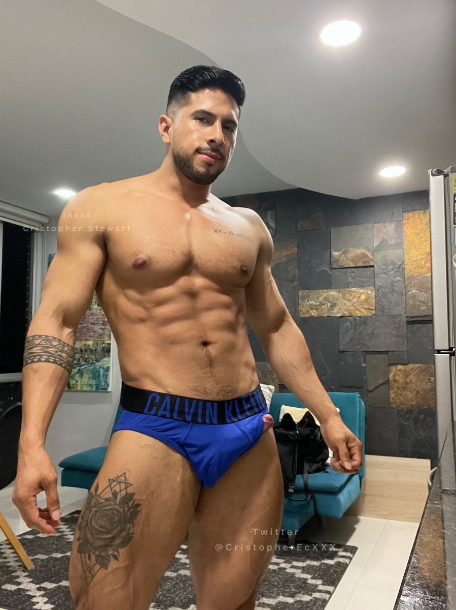 stewartcristo's tweet photo. Sácala con la boca 🥵
Full Videos ⬇️⬇️
https://t.co/8pFIIvDjzq 
RT + 😈 https://t.co/nw51PXwrZN