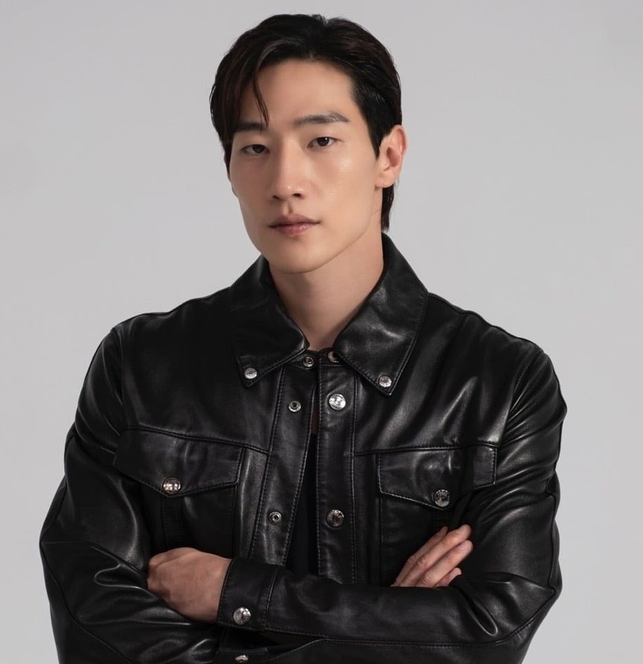 Jtbc's romance thriller drama #GoldDigger starring #KimHeeAe and #NohSangHyun reportedly scheduled to air later this year!

#HallyuForums #Hallyu #KDrama