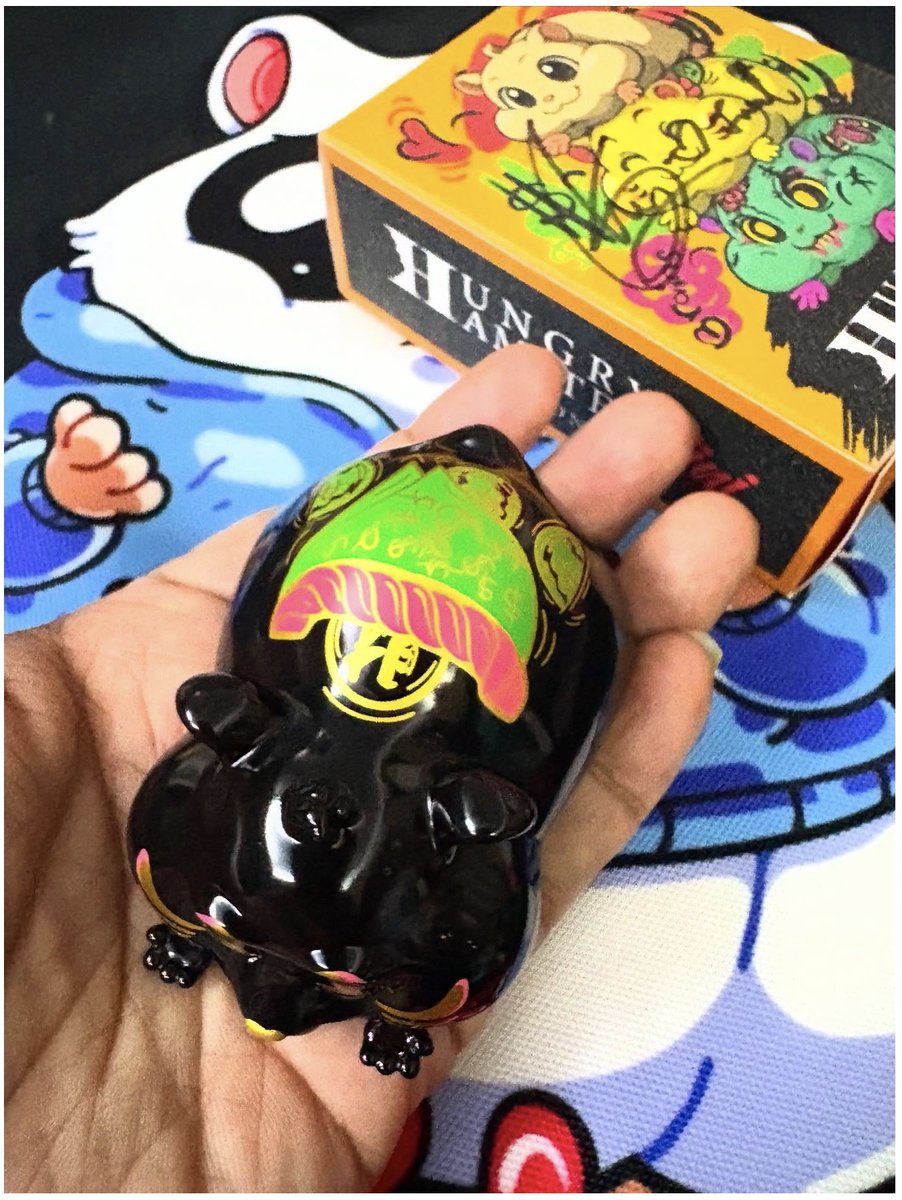 toysrevil's tweet image. #HungryHamster Mini (Season 1) blind box &amp;amp; my pull!
Featured on #TOYSREVIL: toysrevil.blogspot.com/2026/01/hungry…

Seek availability via: hungryhamster.club'

#toysrevil_pts2025
#toysblog