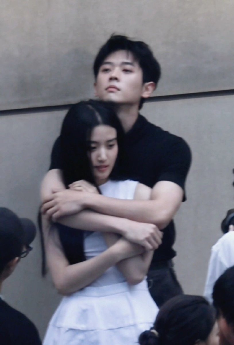 untamedyouths's tweet photo. when are we getting their drama reunion https://t.co/LiId80S6ik