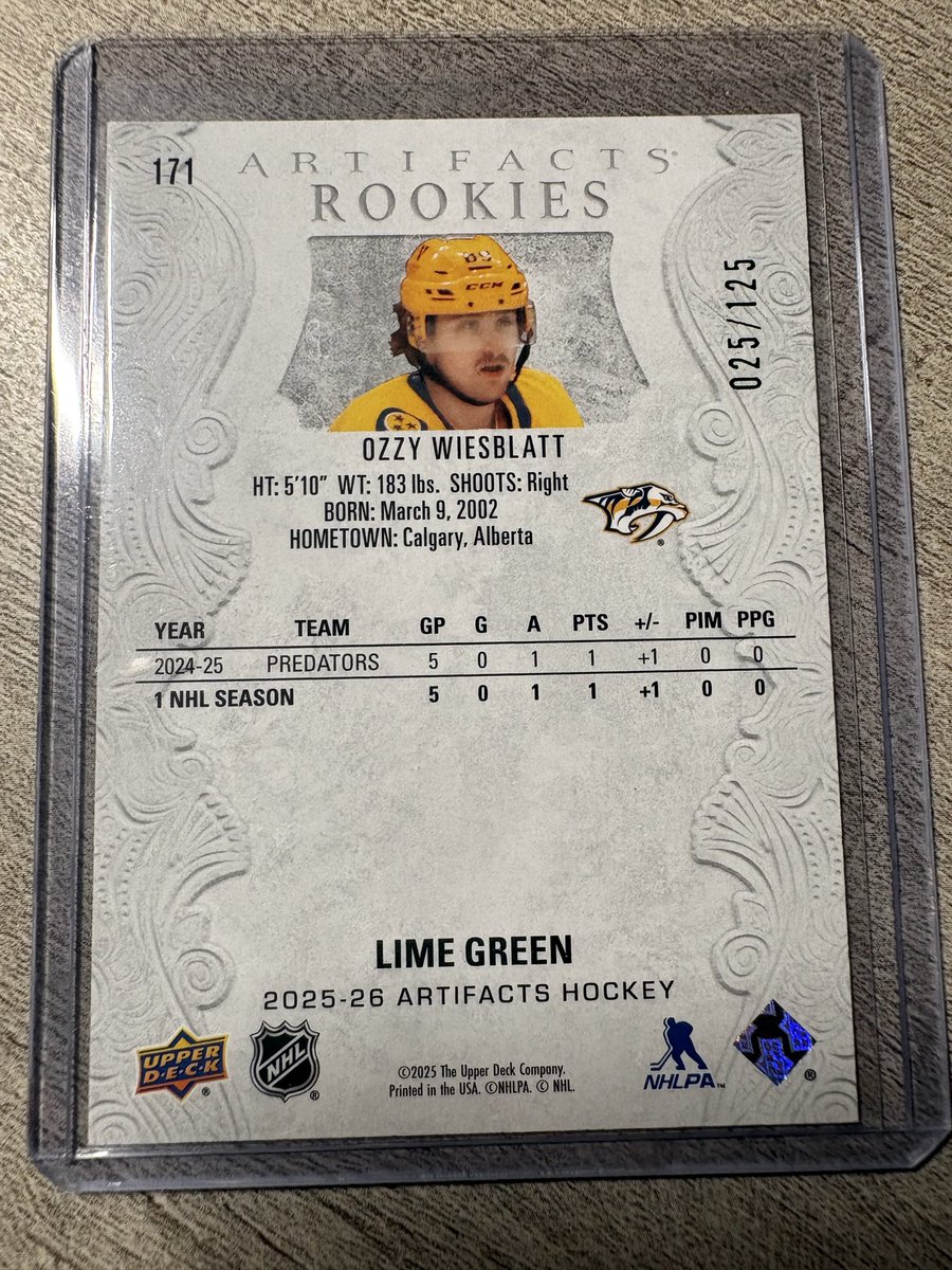 drewbeaudoin19's tweet photo. @UpperDeckSports This certainly doesn’t look Lime Green…
@CardPurchaser https://t.co/iv4Xgy0y96