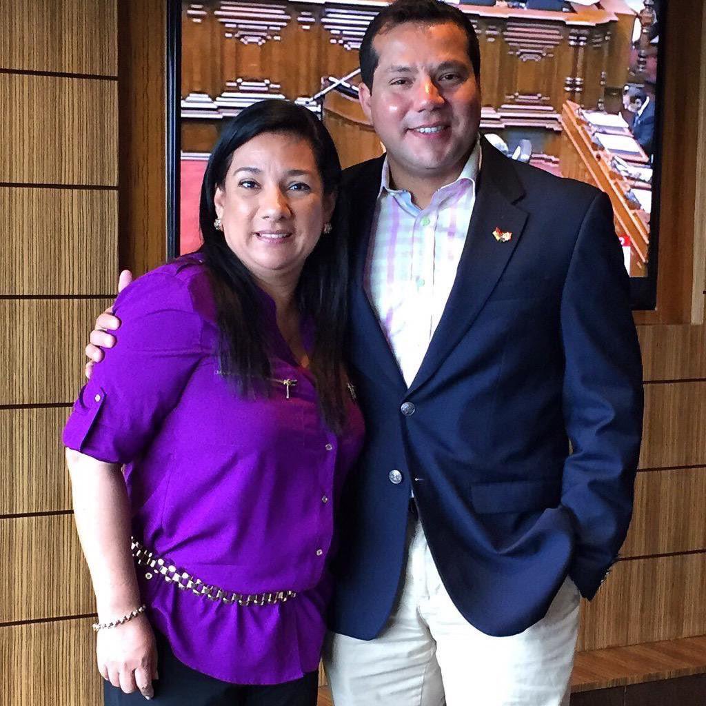 Embajador Royer Porras Zambrano tweet media