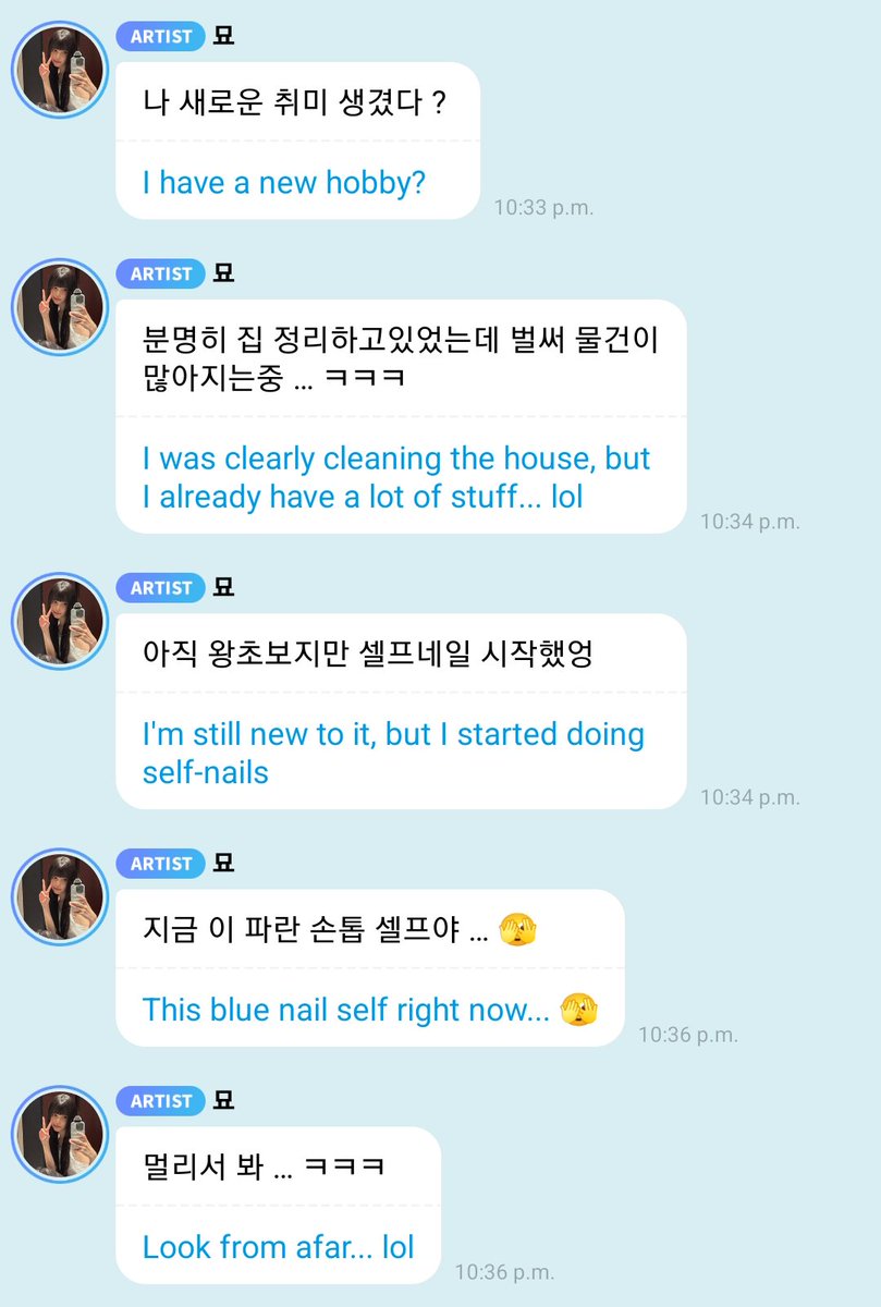 godmitzu's tweet image. Mina picked up a new hobby: doing her nails by herself