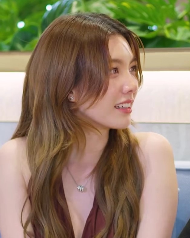 옴이가 막 반쨕거려🥹🥹🥹