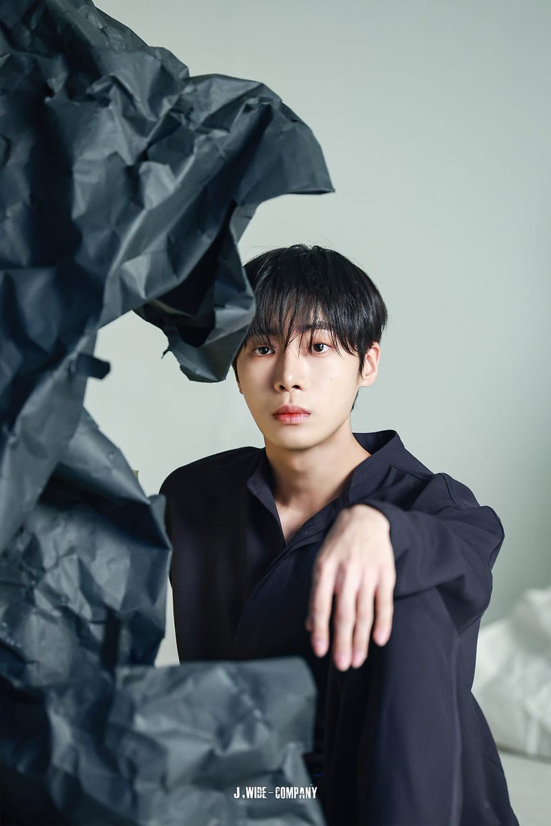 bbachuu0's tweet image. 롱베케 아무것도 안떴지만 벌써 기대하는 중
악마 추영우 언능 와라