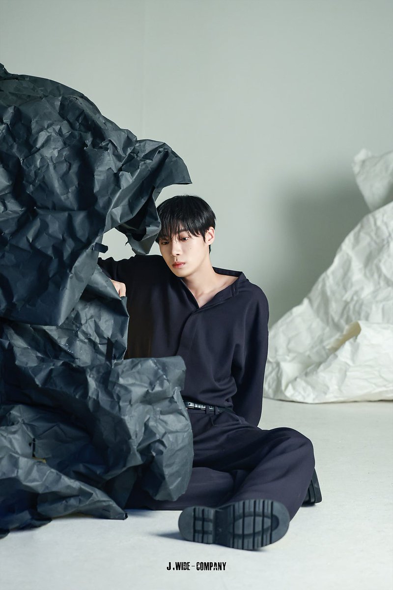 bbachuu0's tweet image. 롱베케 아무것도 안떴지만 벌써 기대하는 중
악마 추영우 언능 와라