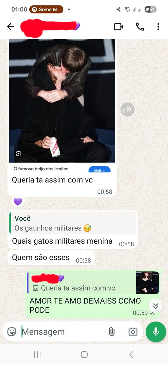 nia_hell's tweet photo. E uma vez o povo aqui me ameaçou de morte (marteladas) por shippar 

Minha namorada: https://t.co/D2vFRzKzas