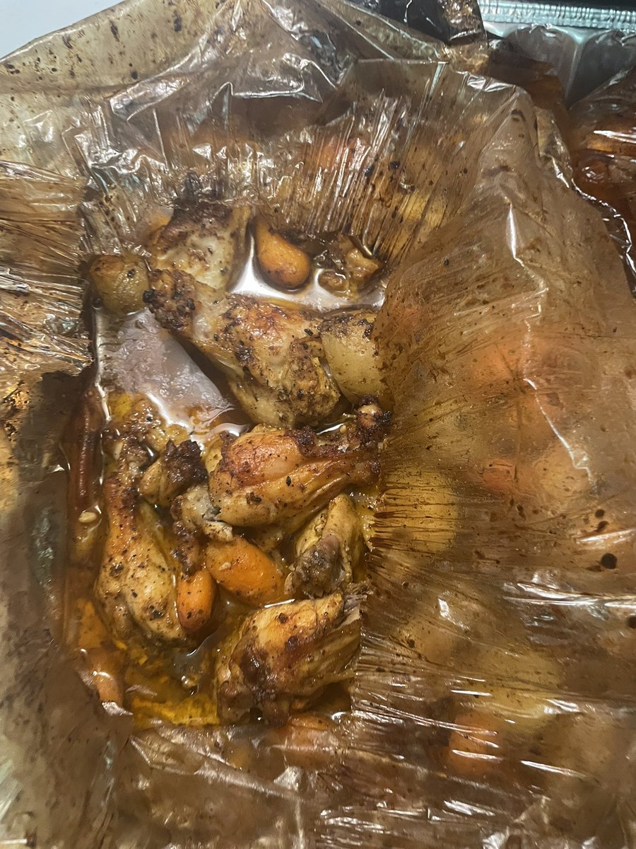onlychill's tweet photo. Come eat https://t.co/CtoSOChHyi