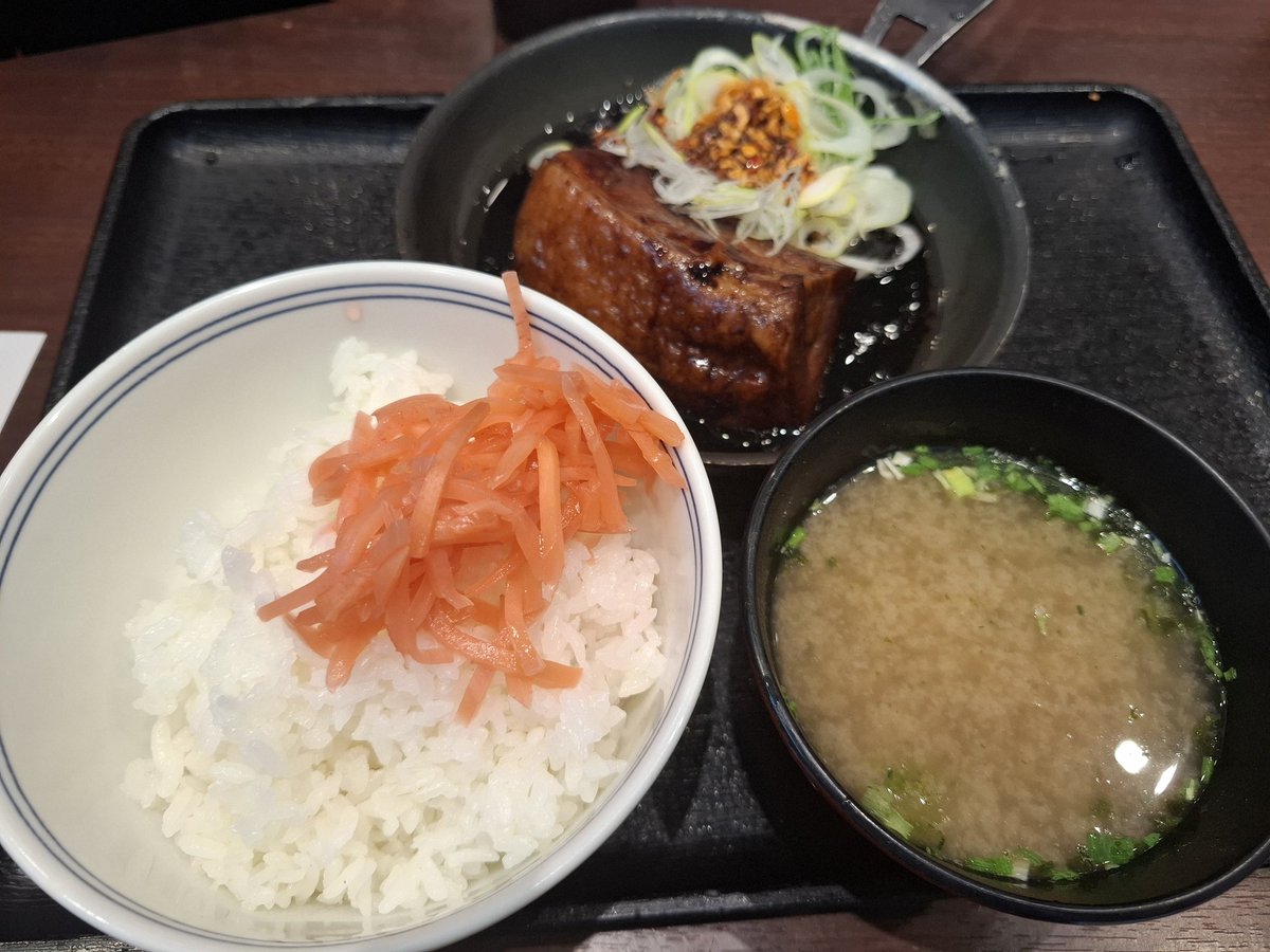 豊田真奈美 (@marukomariya) / Posts / X