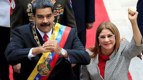 🚨🇻🇪🇺🇸 ÚLTIMA HORA: Abogado del  Presidente Nicolás Maduro:

"Mi cliente es el jefe de un Estado soberano y goza de inmunidad".